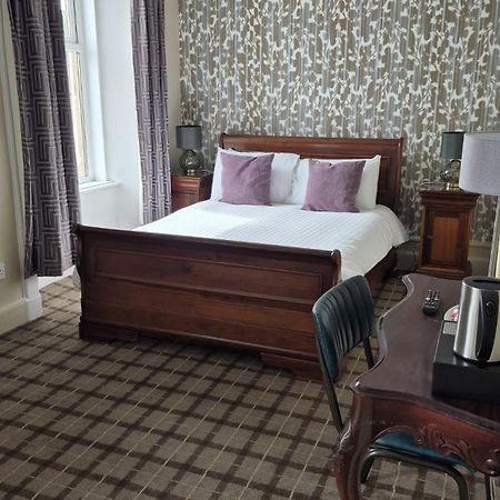 Commercial Hotel Alness Extérieur photo