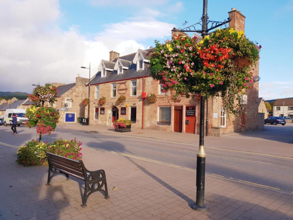 Commercial Hotel Alness Extérieur photo